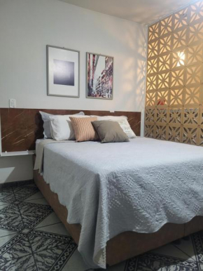 Apartamento a uma quadra do mar - Bairro Itapuã
